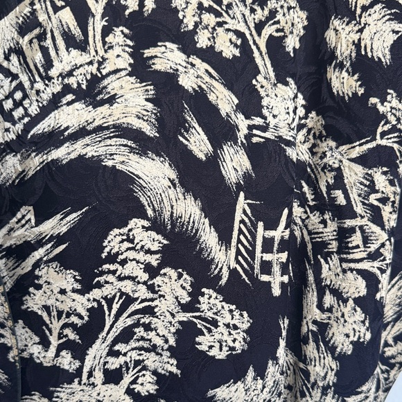 Chic Black and Cream Floral Midi Dress - Picture 2 of 6